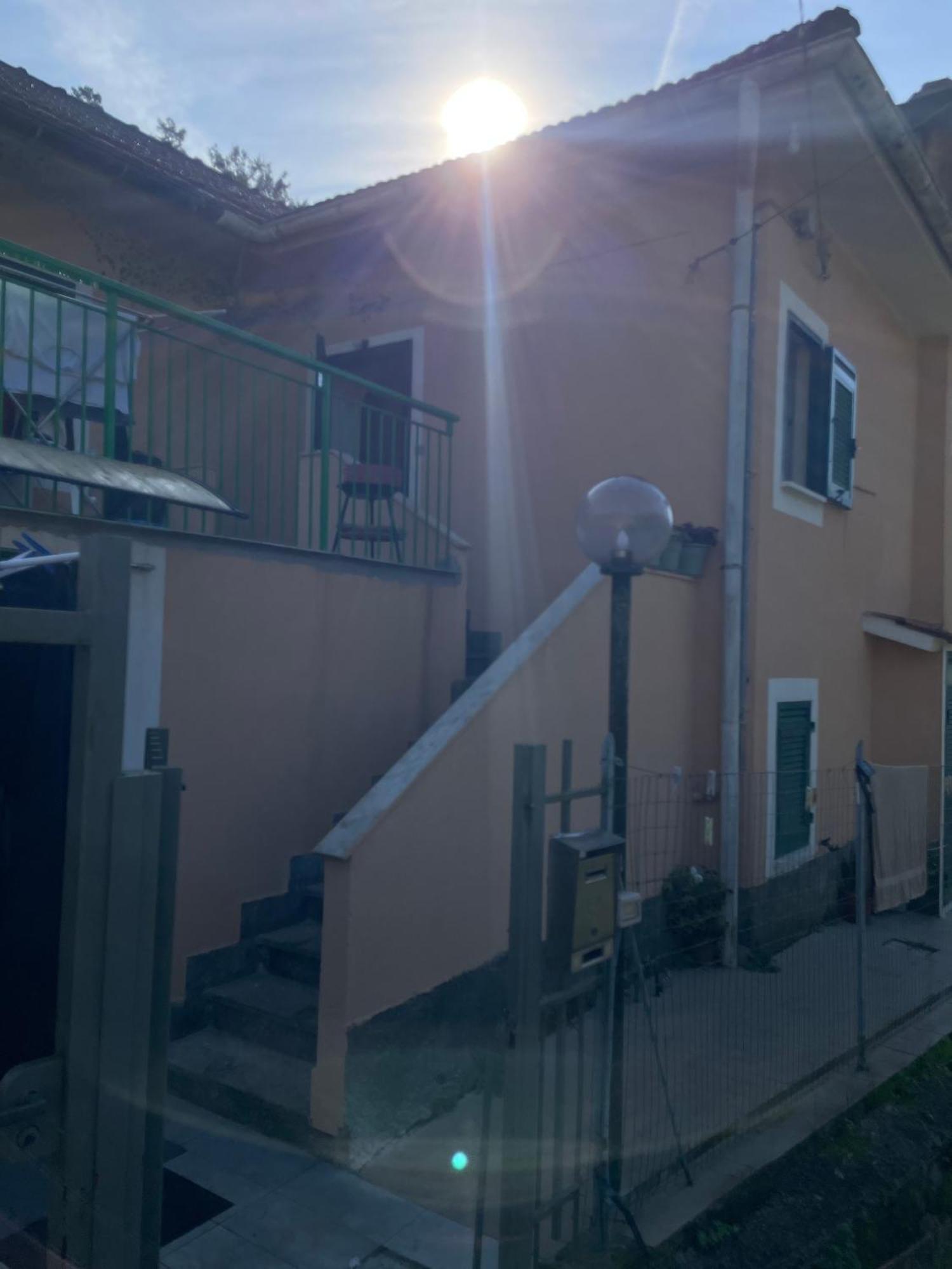 Piano Superiore A Pochi Passi Dal Mare Apartman Sestri Levante Kültér fotó